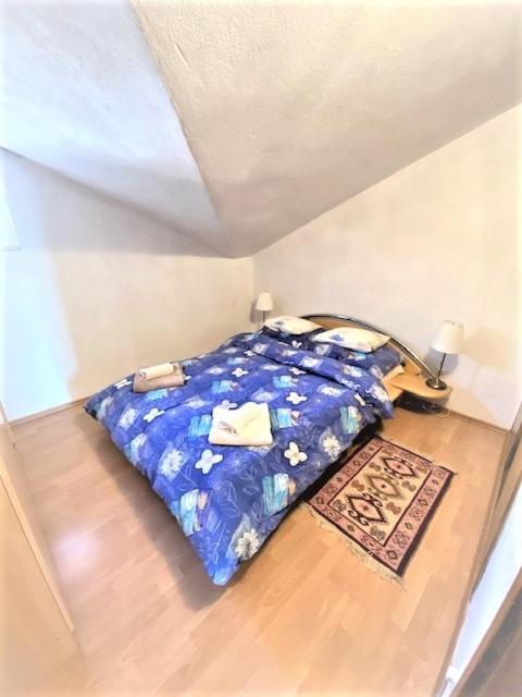 Amarante Apartments Каштела Экстерьер фото